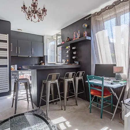 Lejlighed Cosy Au Coeur Des Halles De Biarritz, A 10 Min Des Plages, Avec Balcon Et Wifi Gratuit - Fr-1-3-609 *